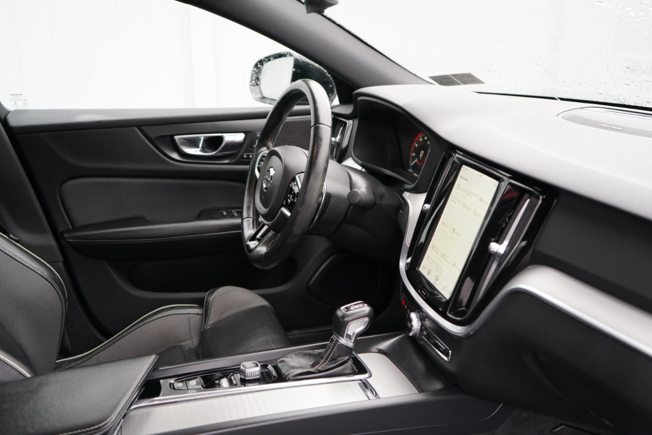 Volvo S60 T6 AWD R-Design 2019