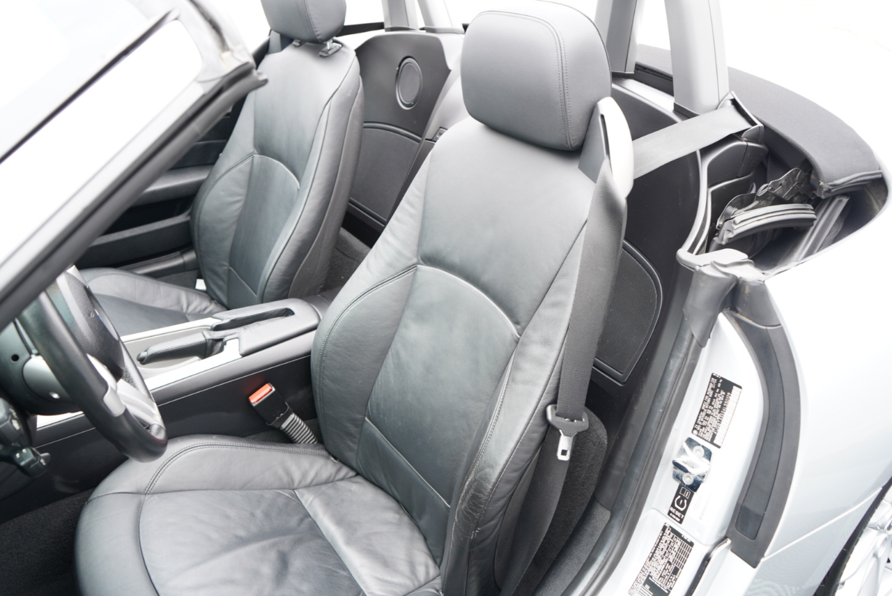 BMW Z4 2dr Roadster 2.5i 2004