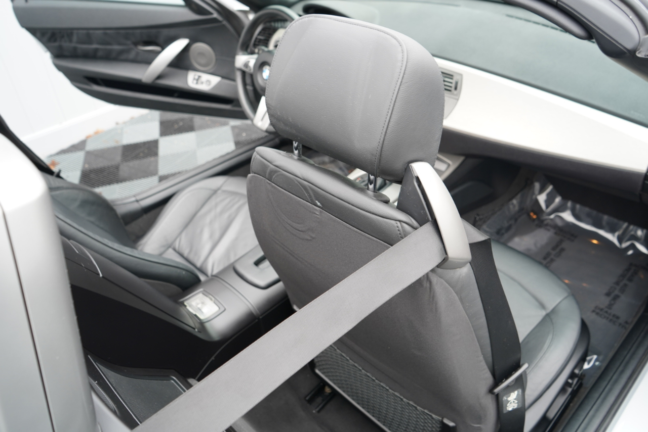 BMW Z4 2dr Roadster 2.5i 2004