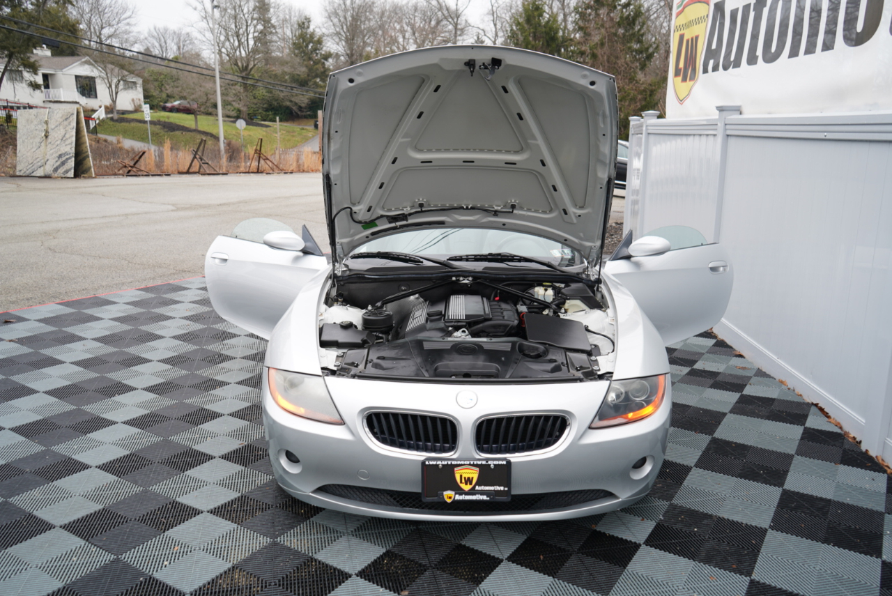 BMW Z4 2dr Roadster 2.5i 2004