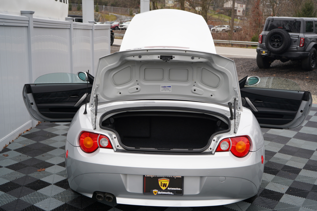 BMW Z4 2dr Roadster 2.5i 2004