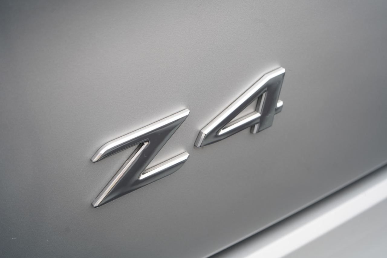 BMW Z4 2dr Roadster 2.5i 2004