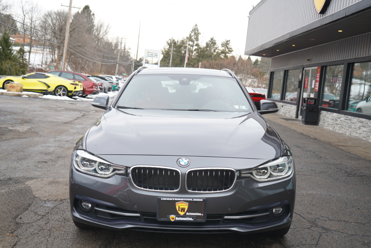 BMW 3 Series 330i xDrive Sports Wagon 2018