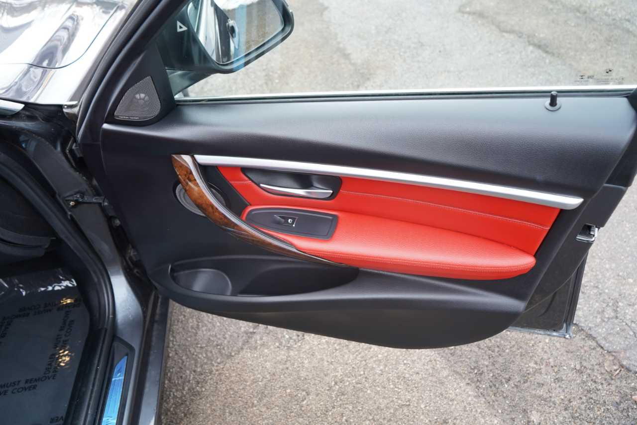 BMW 3 Series 330i xDrive Sports Wagon 2018