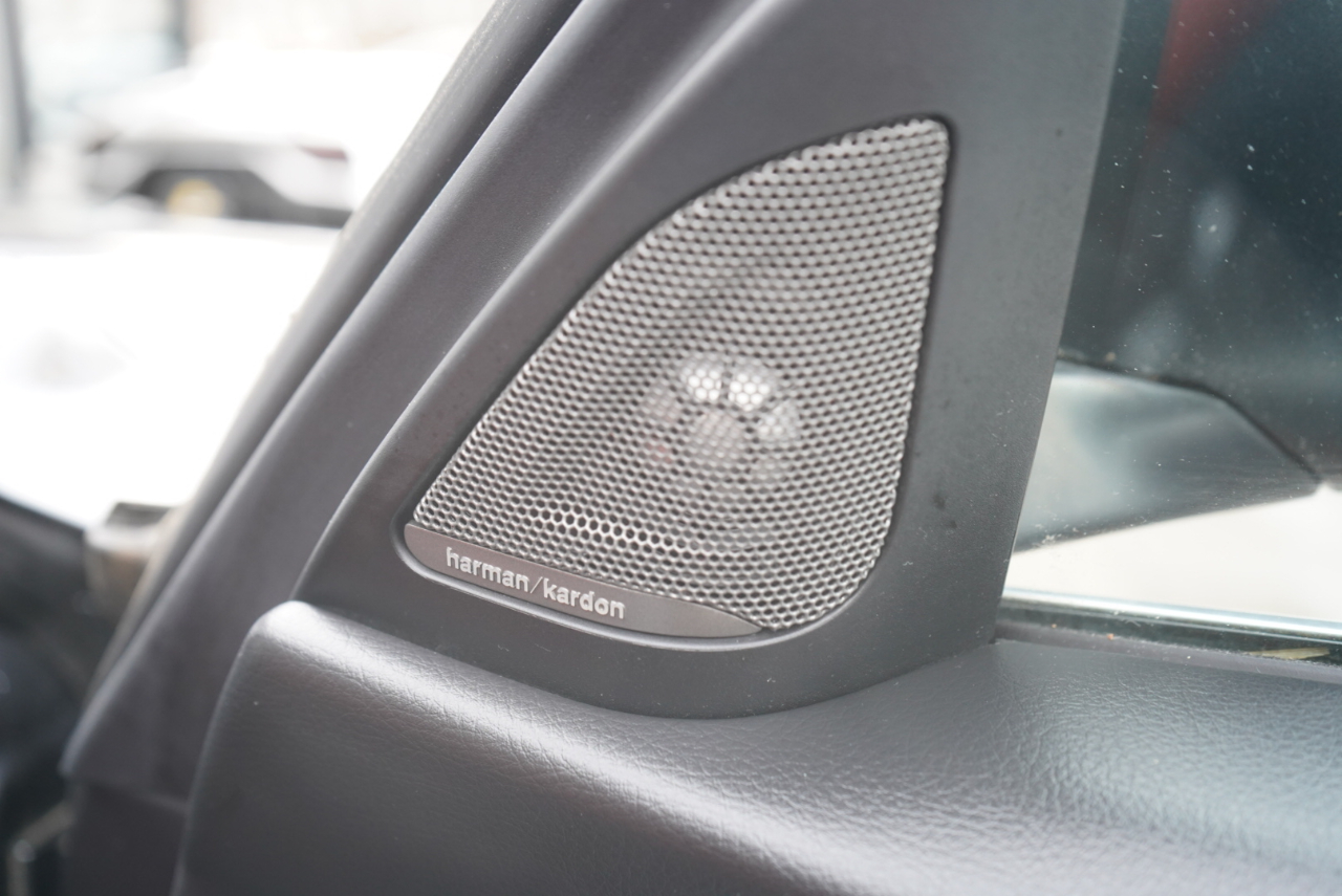 BMW 3 Series 330i xDrive Sports Wagon 2018