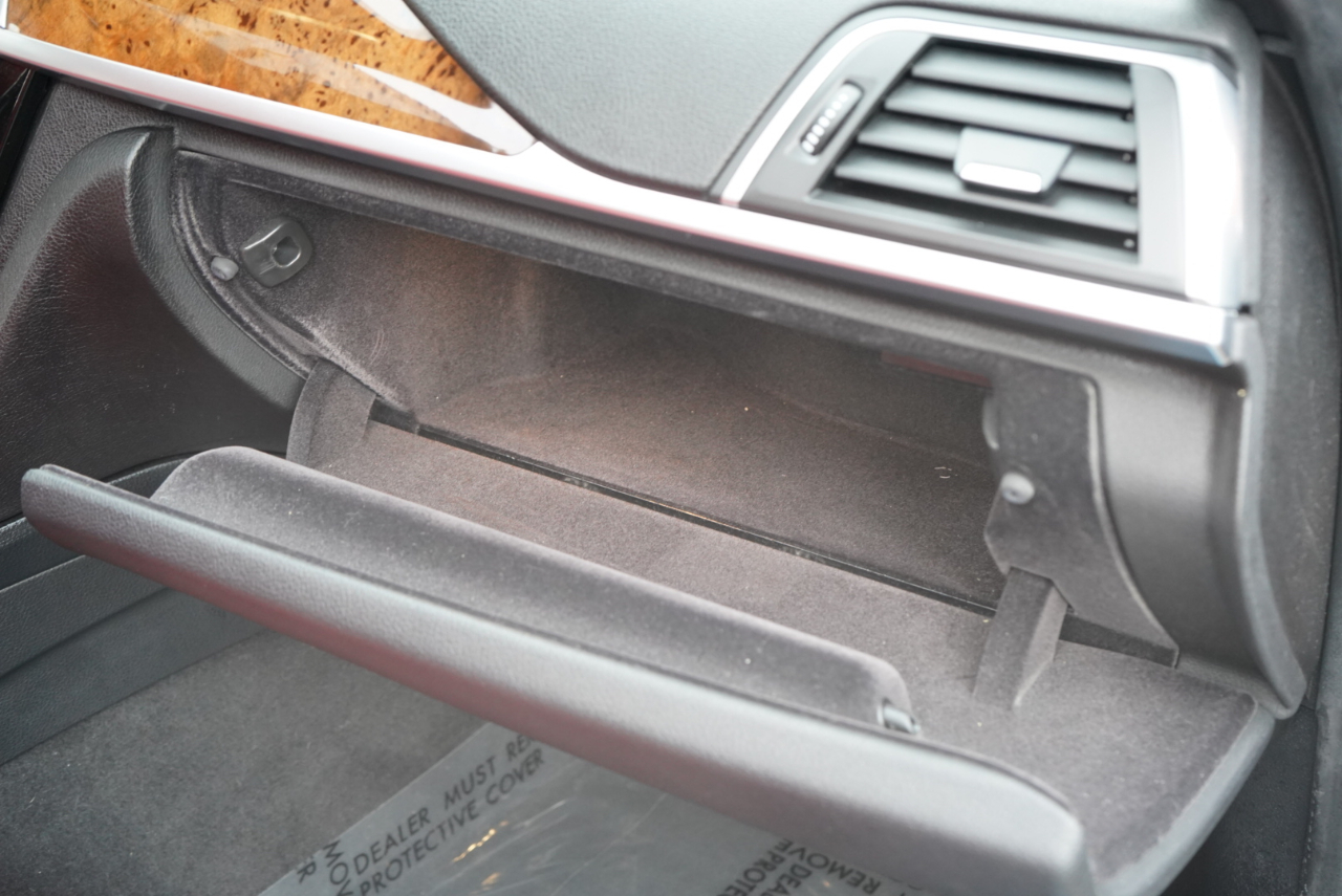 BMW 3 Series 330i xDrive Sports Wagon 2018