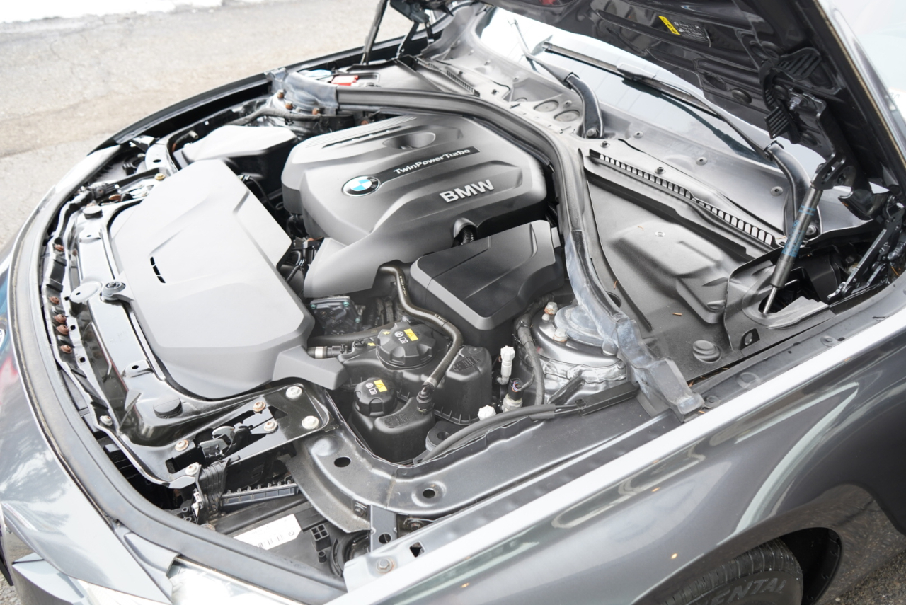 BMW 3 Series 330i xDrive Sports Wagon 2018