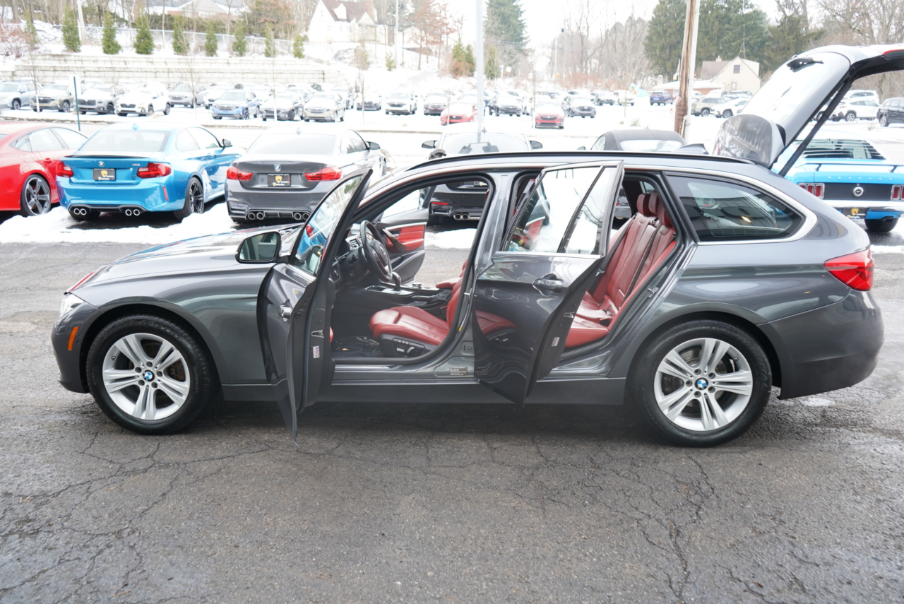 BMW 3 Series 330i xDrive Sports Wagon 2018