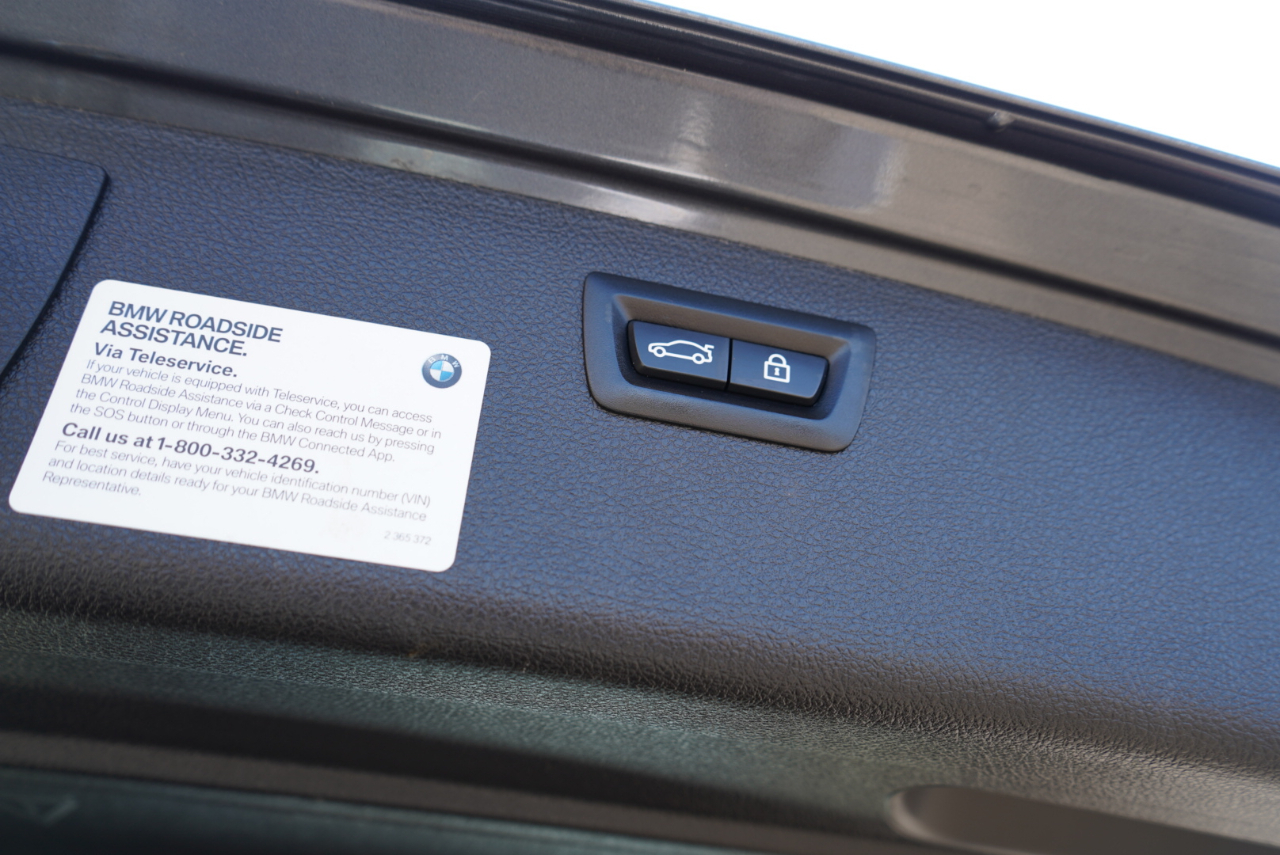 BMW 3 Series 330i xDrive Sports Wagon 2018