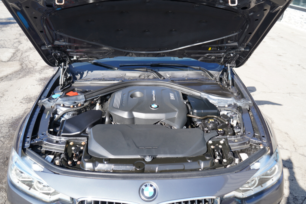 BMW 3 Series 330i xDrive Sports Wagon 2018