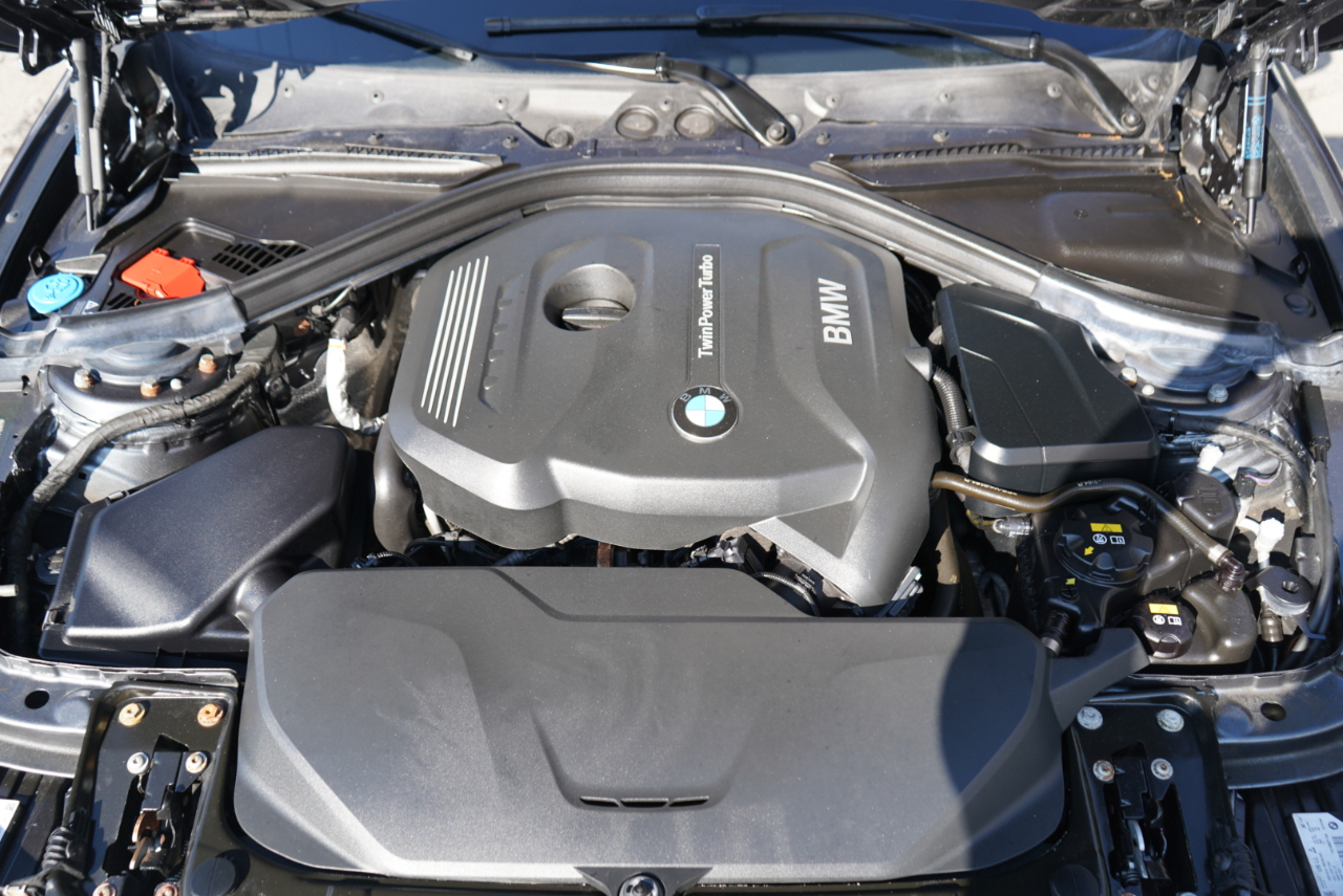 BMW 3 Series 330i xDrive Sports Wagon 2018