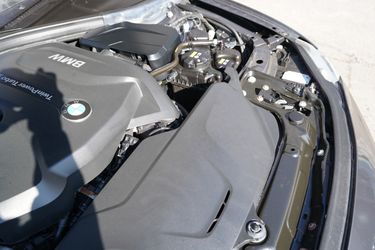 BMW 3 Series 330i xDrive Sports Wagon 2018