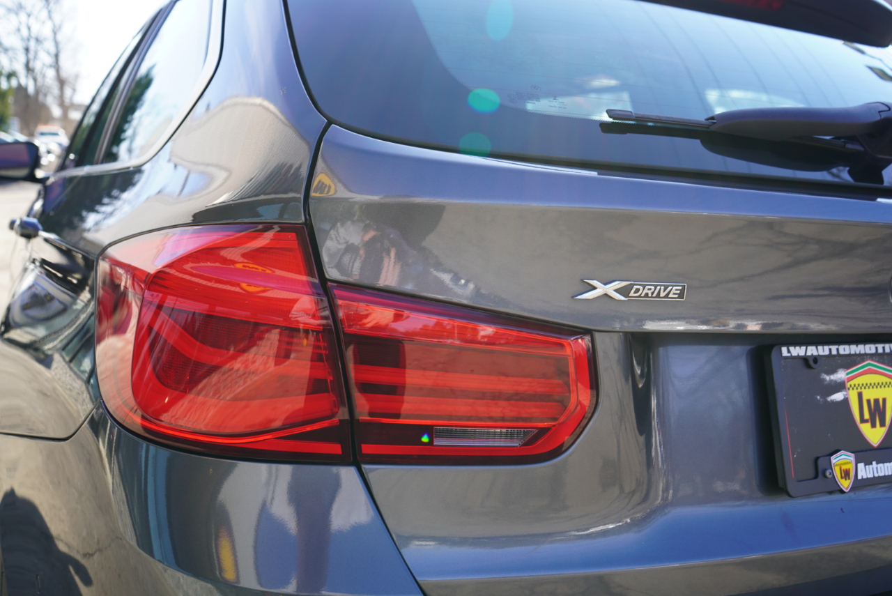 BMW 3 Series 330i xDrive Sports Wagon 2018