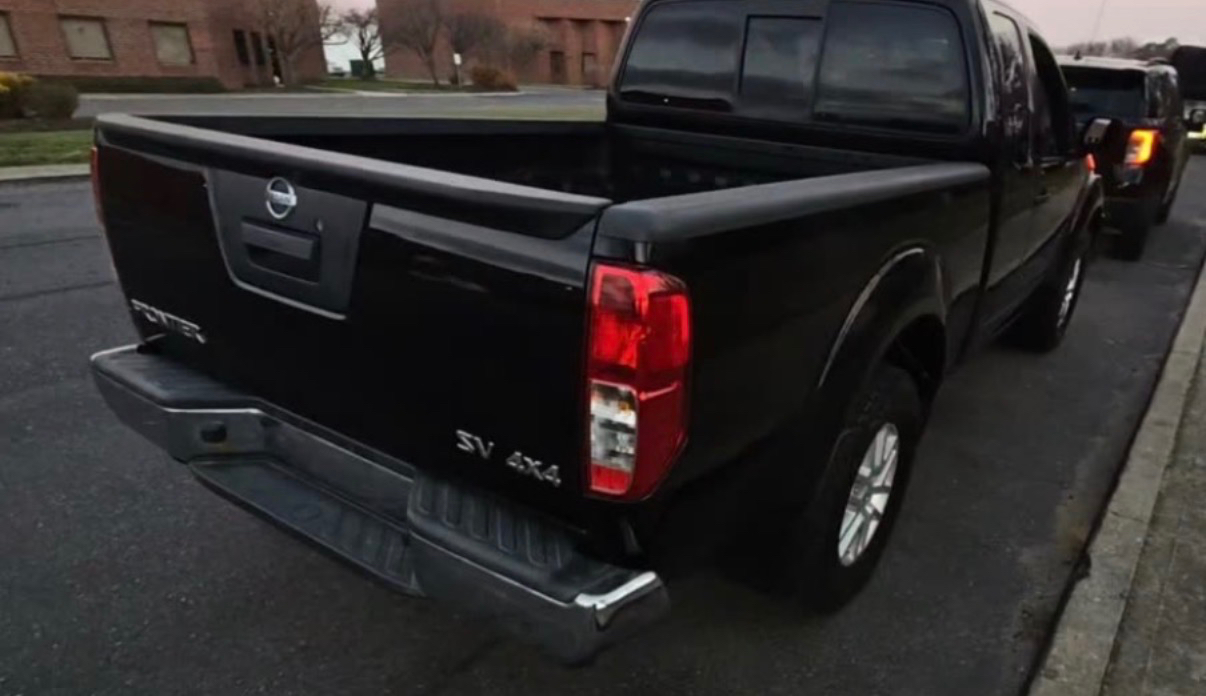 Nissan Frontier King Cab 4x4 SV V6 Auto 2018