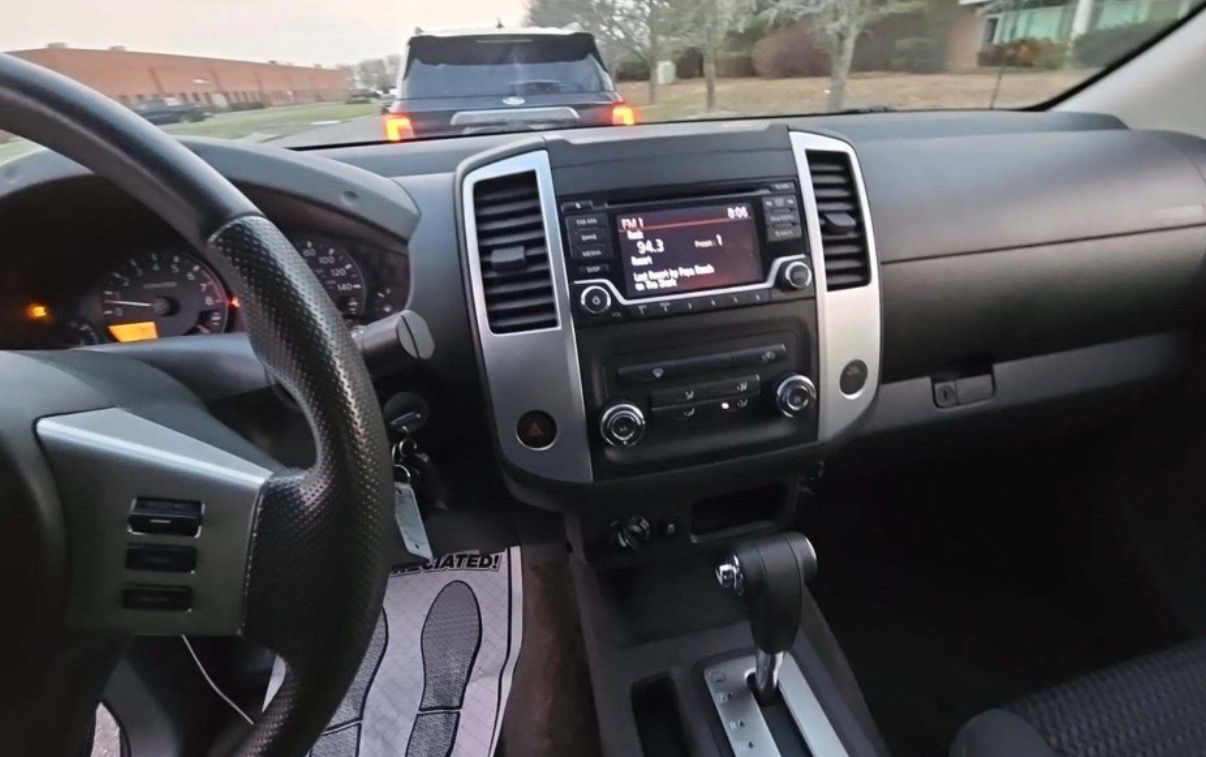 Nissan Frontier King Cab 4x4 SV V6 Auto 2018