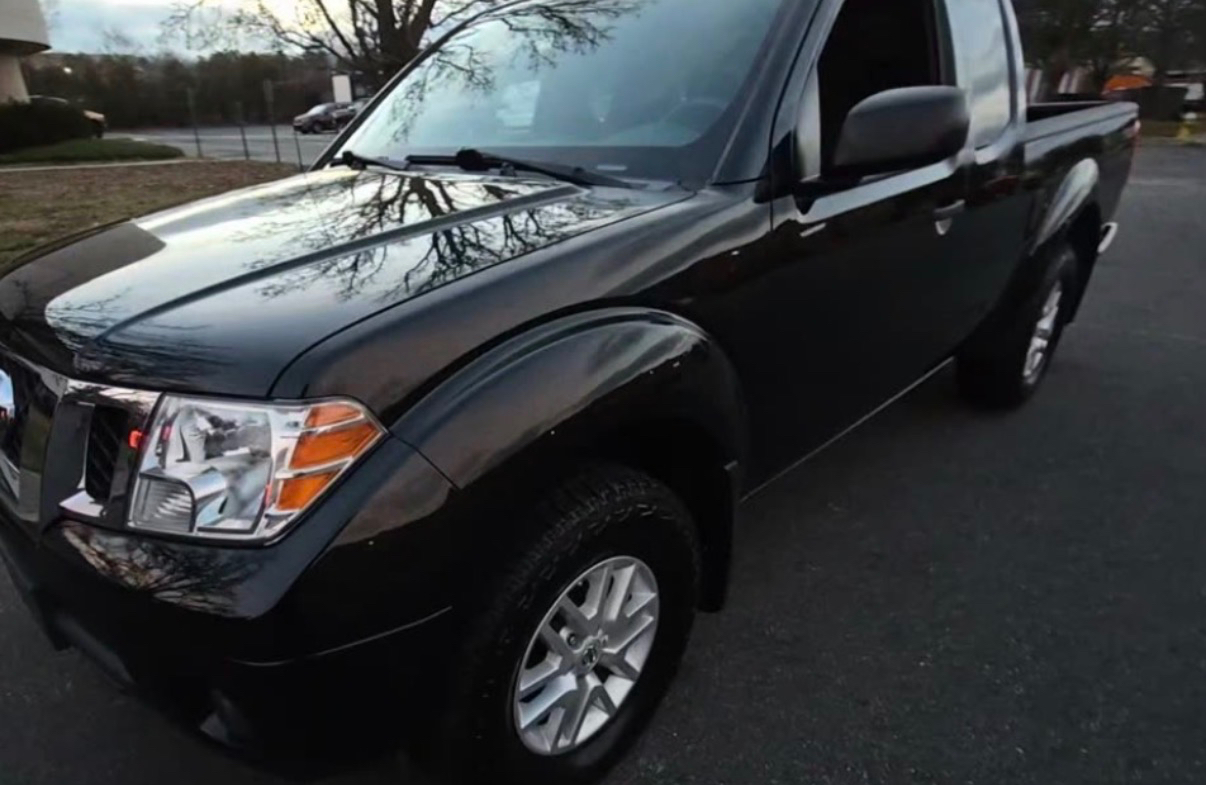 Nissan Frontier King Cab 4x4 SV V6 Auto 2018