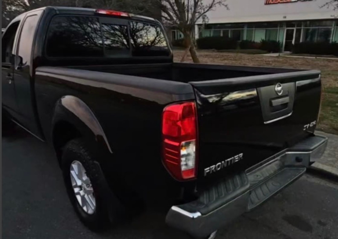 Nissan Frontier King Cab 4x4 SV V6 Auto 2018