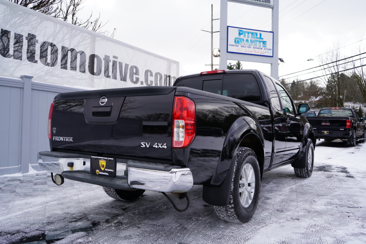 Nissan Frontier King Cab 4x4 SV V6 Auto 2018
