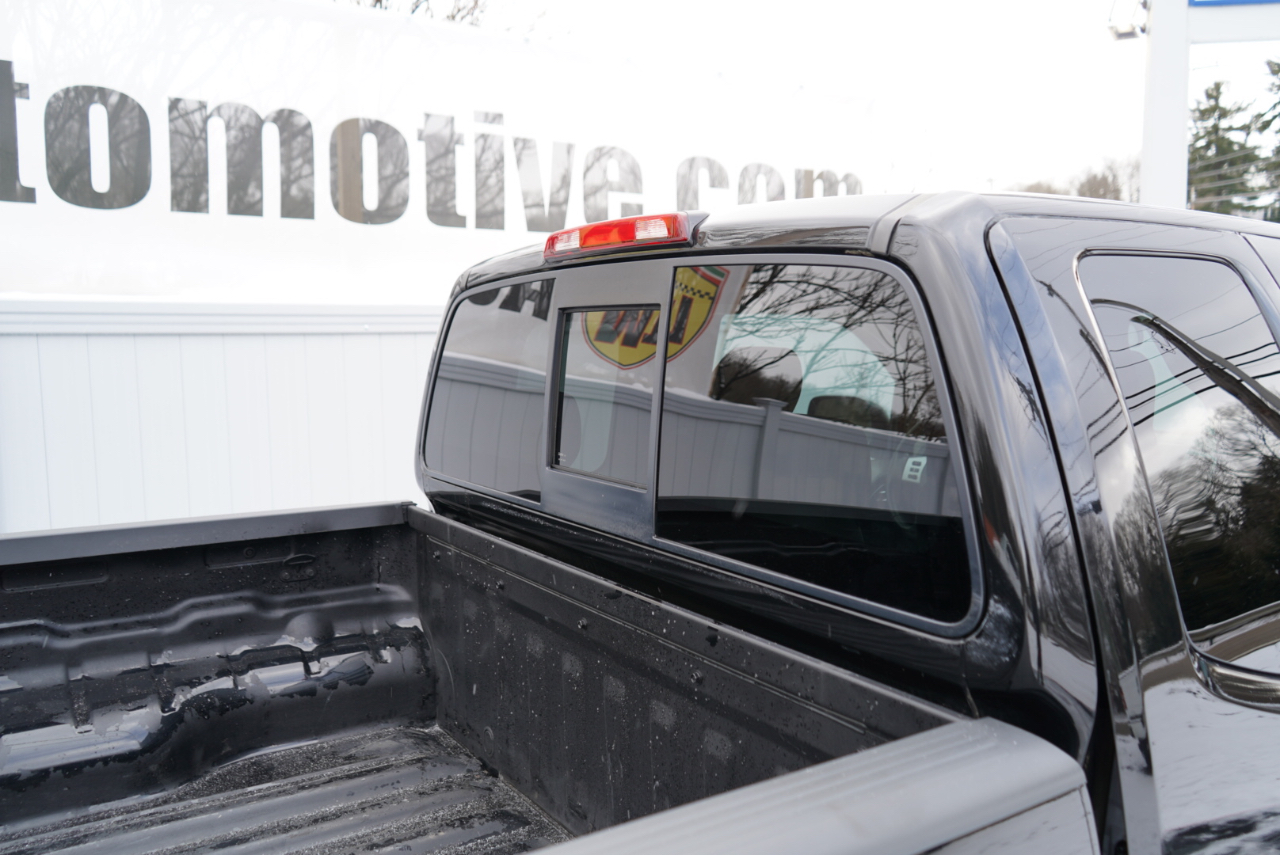 Nissan Frontier King Cab 4x4 SV V6 Auto 2018