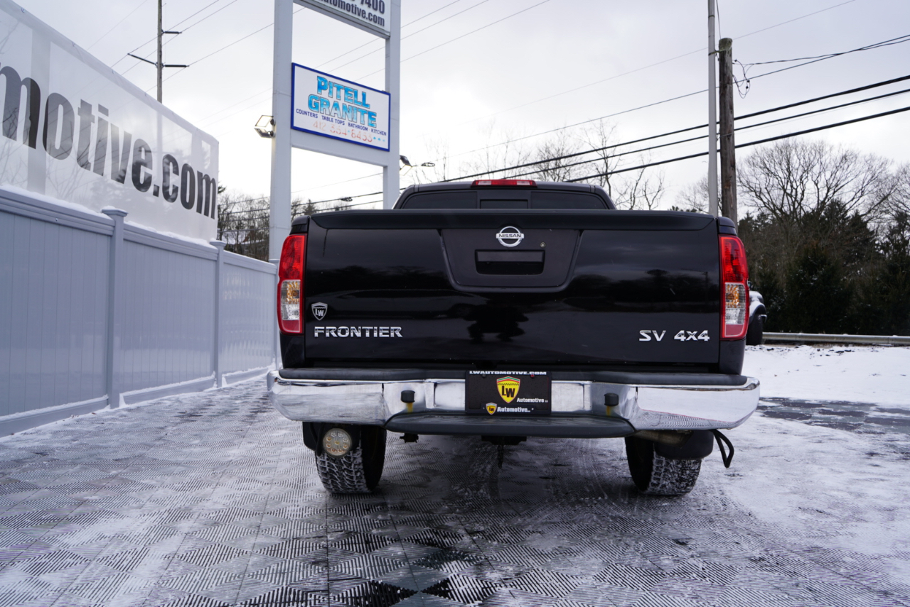 Nissan Frontier King Cab 4x4 SV V6 Auto 2018