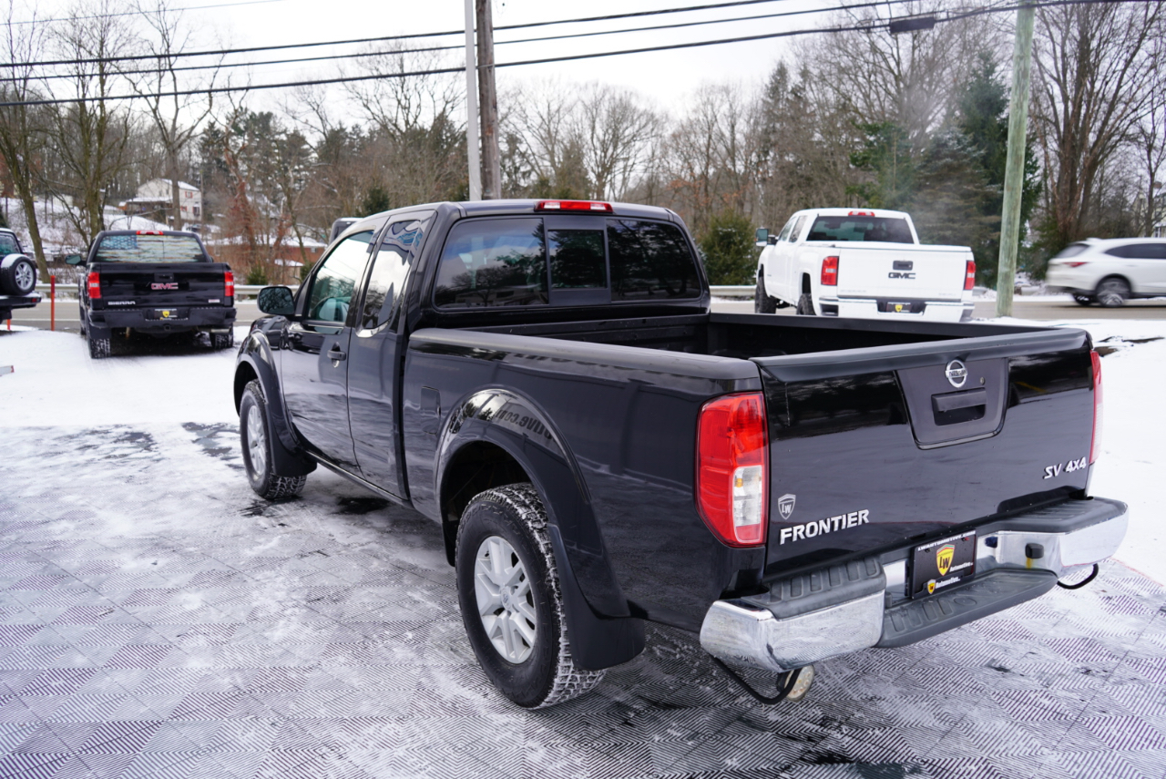 Nissan Frontier King Cab 4x4 SV V6 Auto 2018