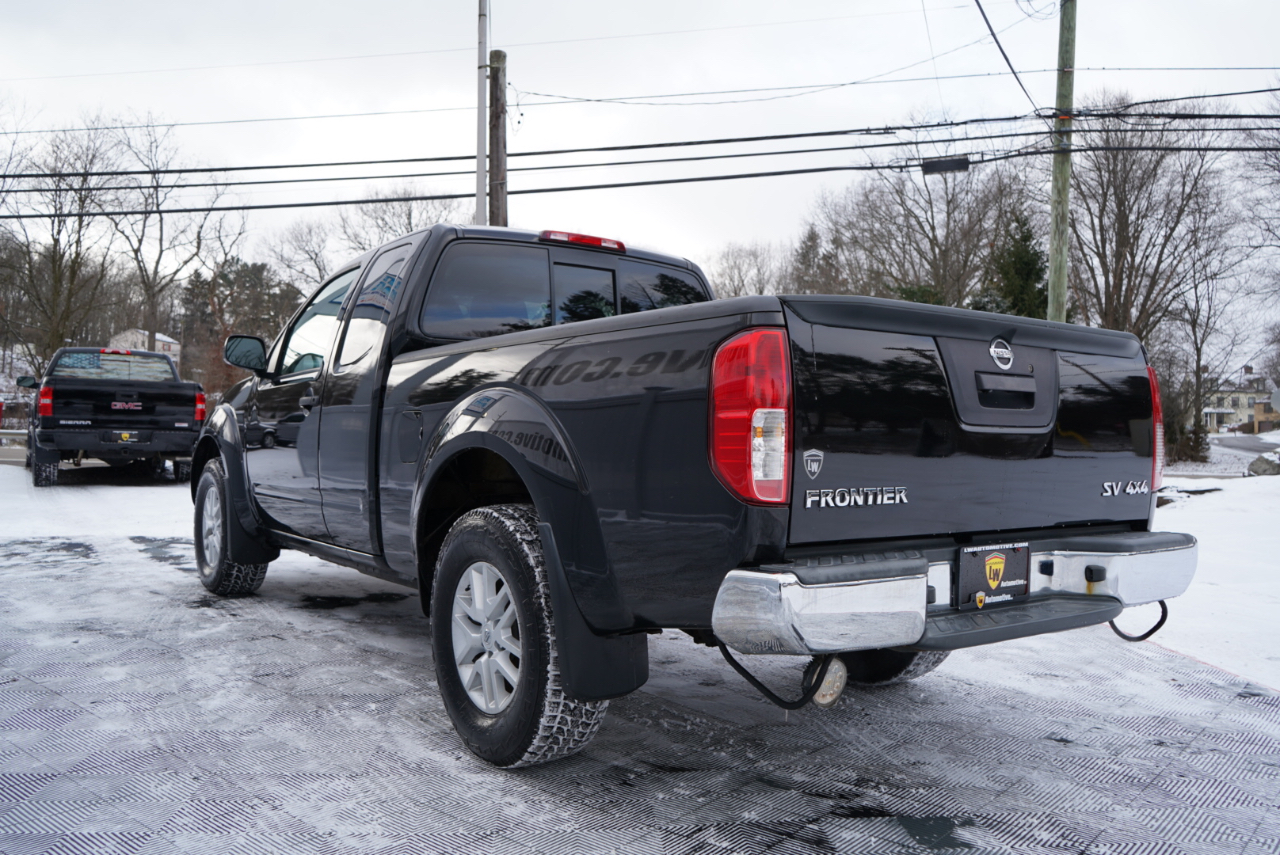 Nissan Frontier King Cab 4x4 SV V6 Auto 2018