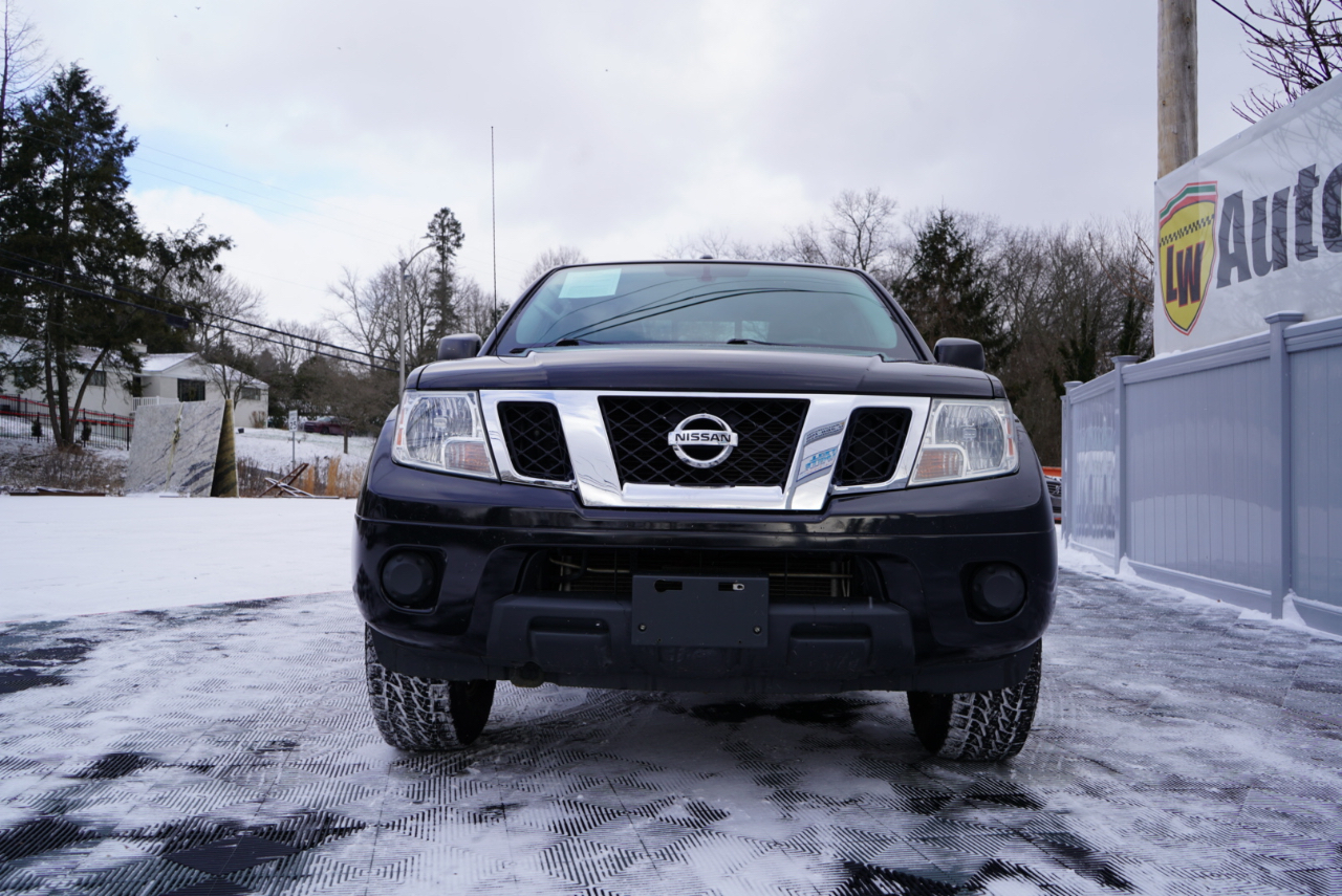 Nissan Frontier King Cab 4x4 SV V6 Auto 2018