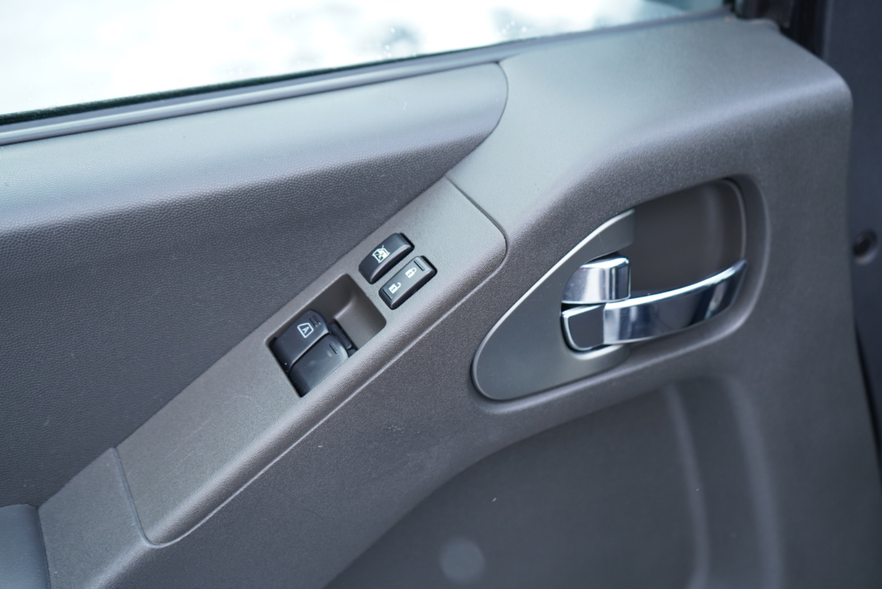 Nissan Frontier King Cab 4x4 SV V6 Auto 2018