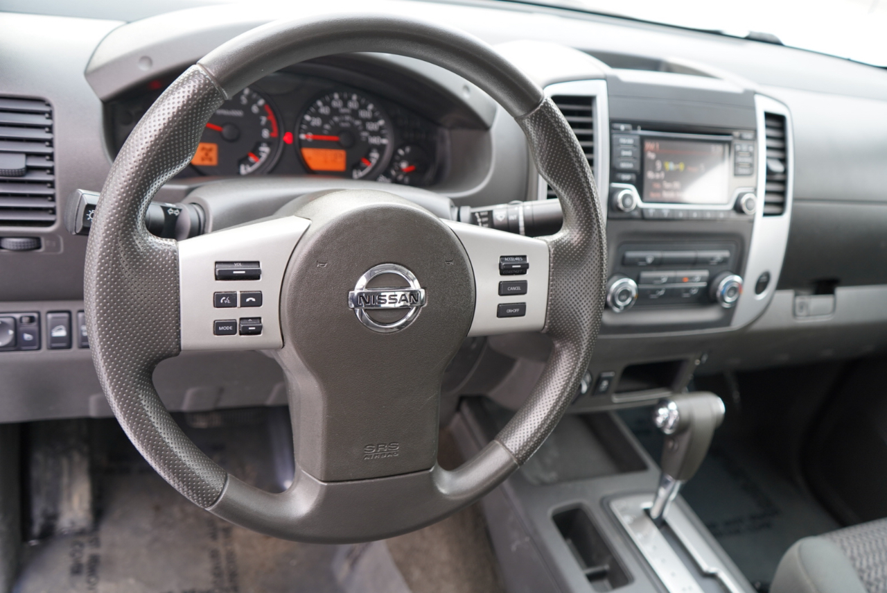 Nissan Frontier King Cab 4x4 SV V6 Auto 2018