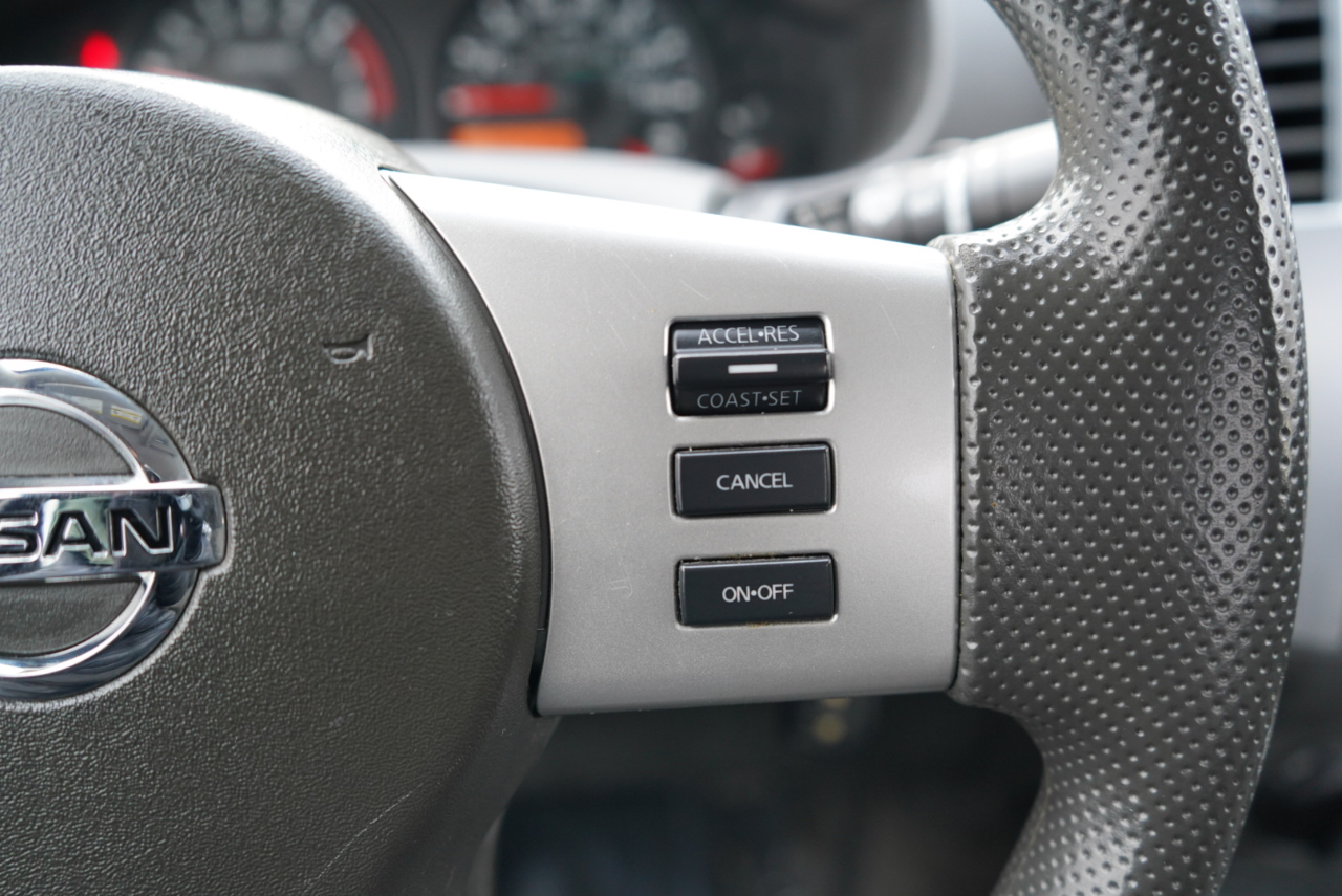 Nissan Frontier King Cab 4x4 SV V6 Auto 2018