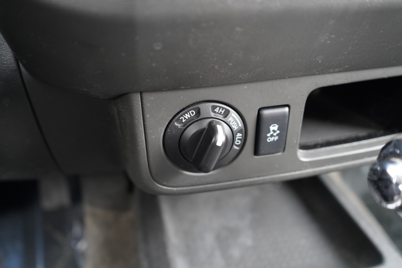 Nissan Frontier King Cab 4x4 SV V6 Auto 2018