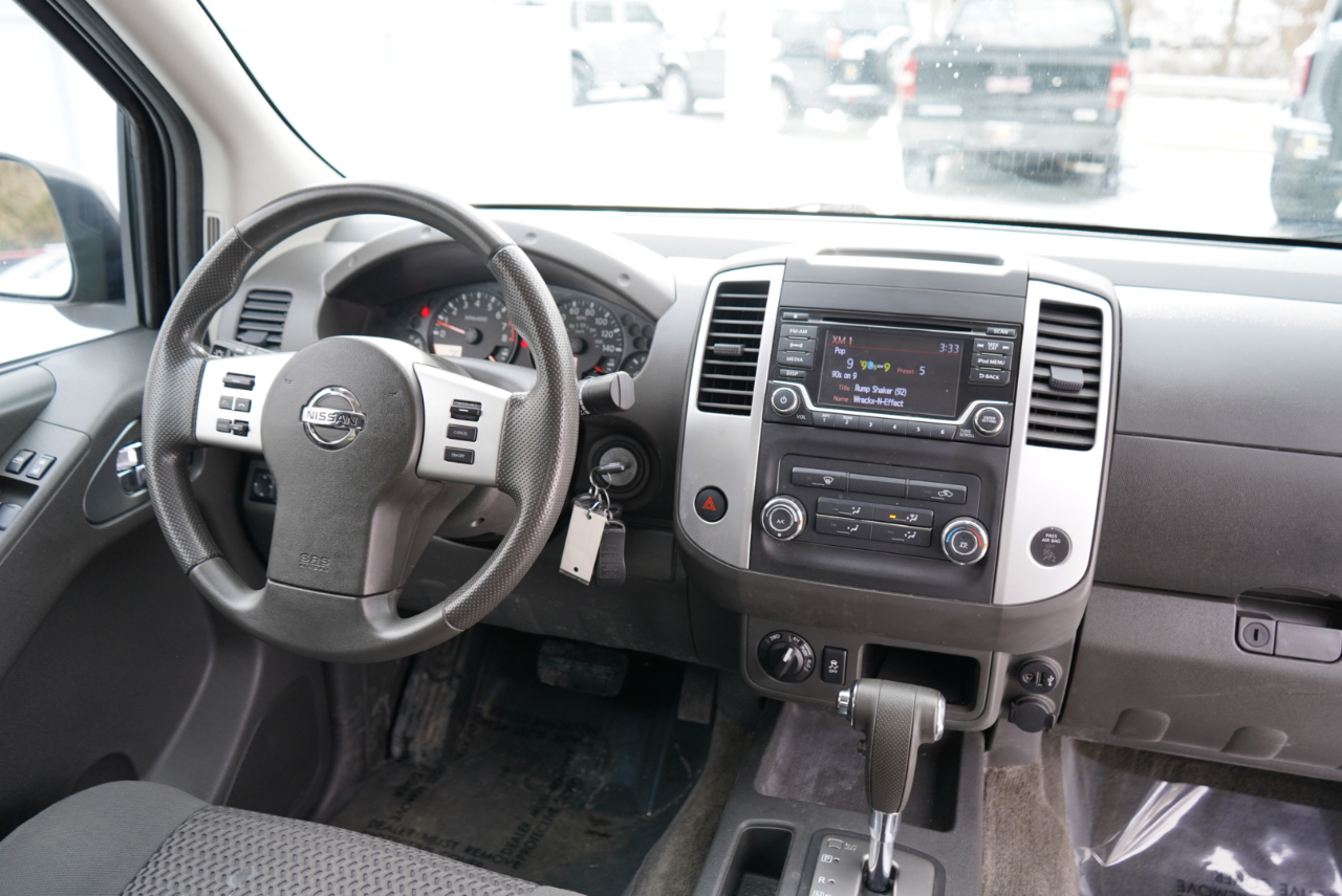 Nissan Frontier King Cab 4x4 SV V6 Auto 2018