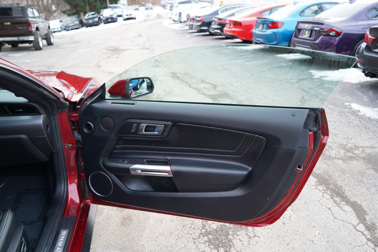 Ford Mustang GT Fastback 2018