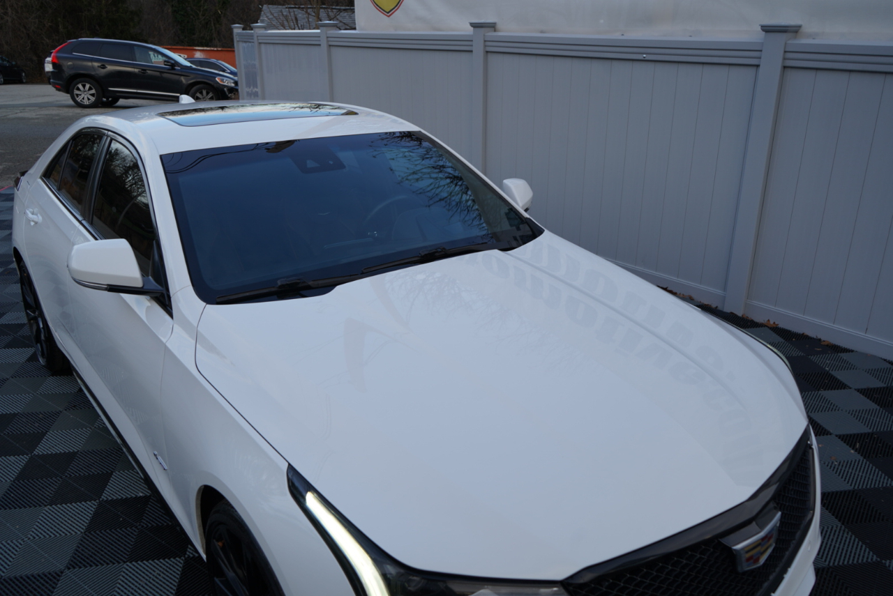 Cadillac CT4 4dr Sdn V-Series 2021