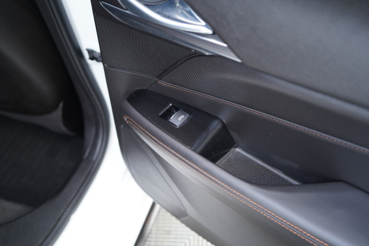 Cadillac CT4 4dr Sdn V-Series 2021