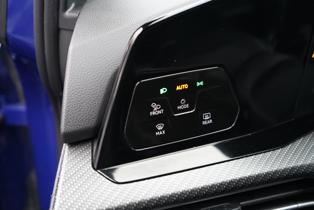 Volkswagen Golf R 2.0T DSG 2022