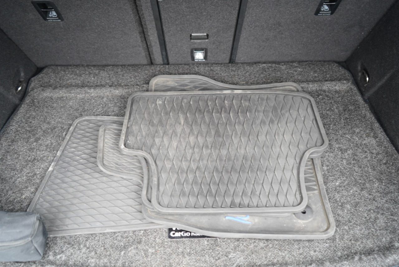 Volkswagen Golf R 2.0T DSG 2022