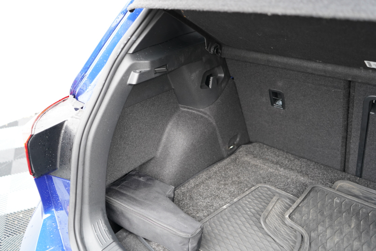 Volkswagen Golf R 2.0T DSG 2022