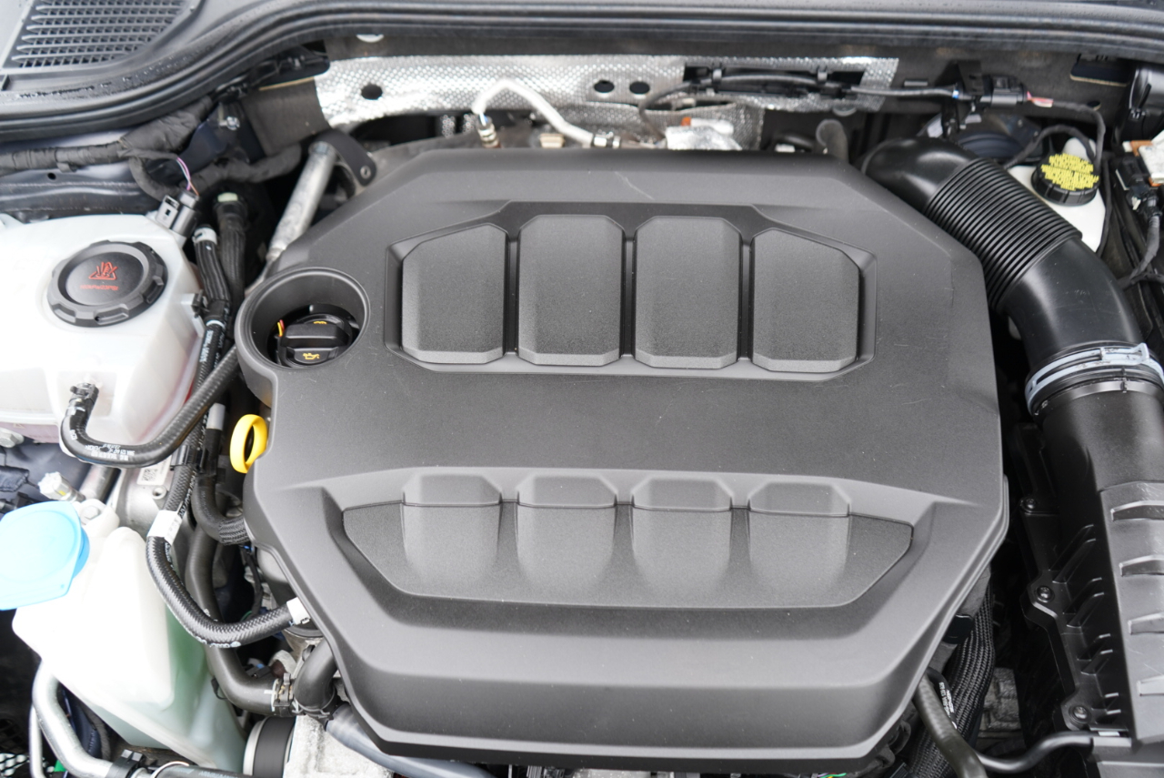 Volkswagen Golf R 2.0T DSG 2022