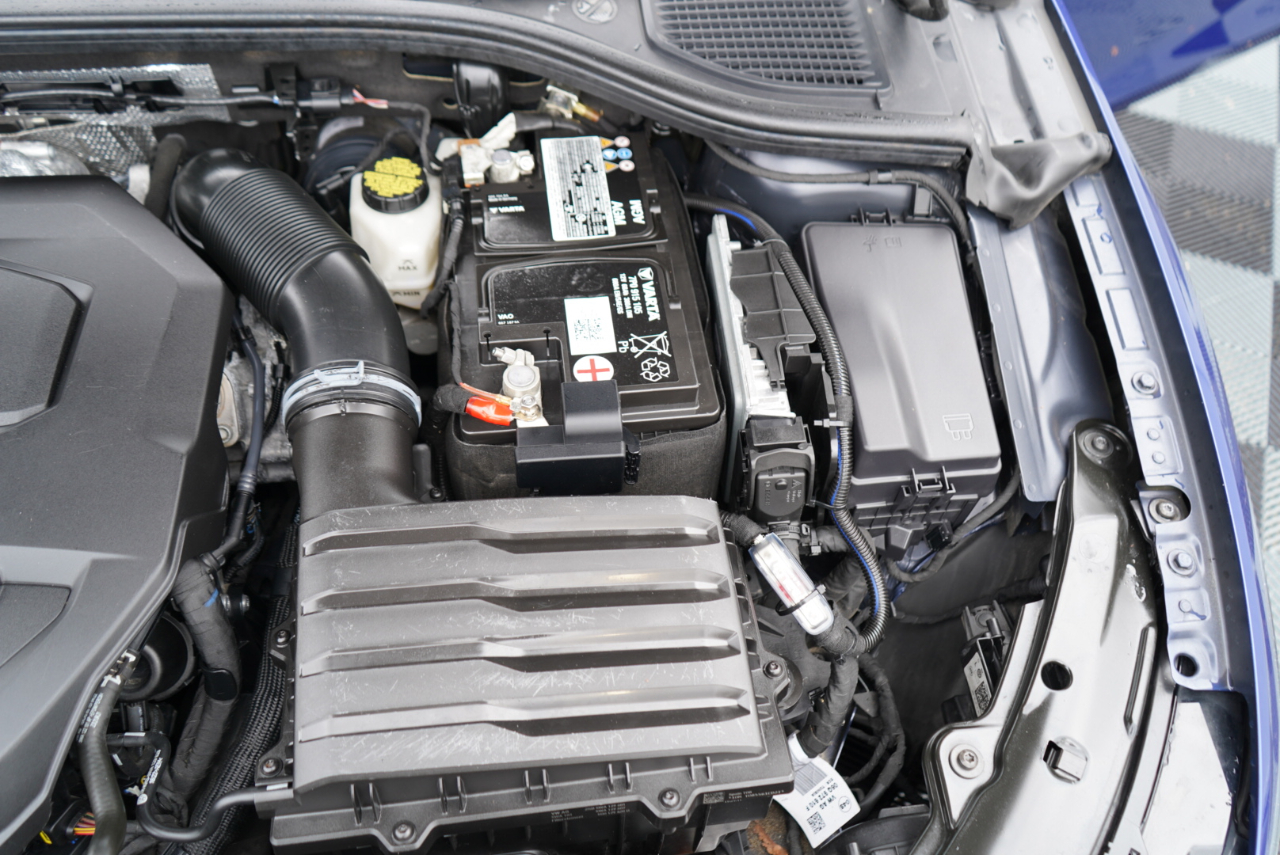 Volkswagen Golf R 2.0T DSG 2022