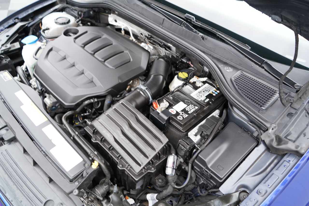 Volkswagen Golf R 2.0T DSG 2022