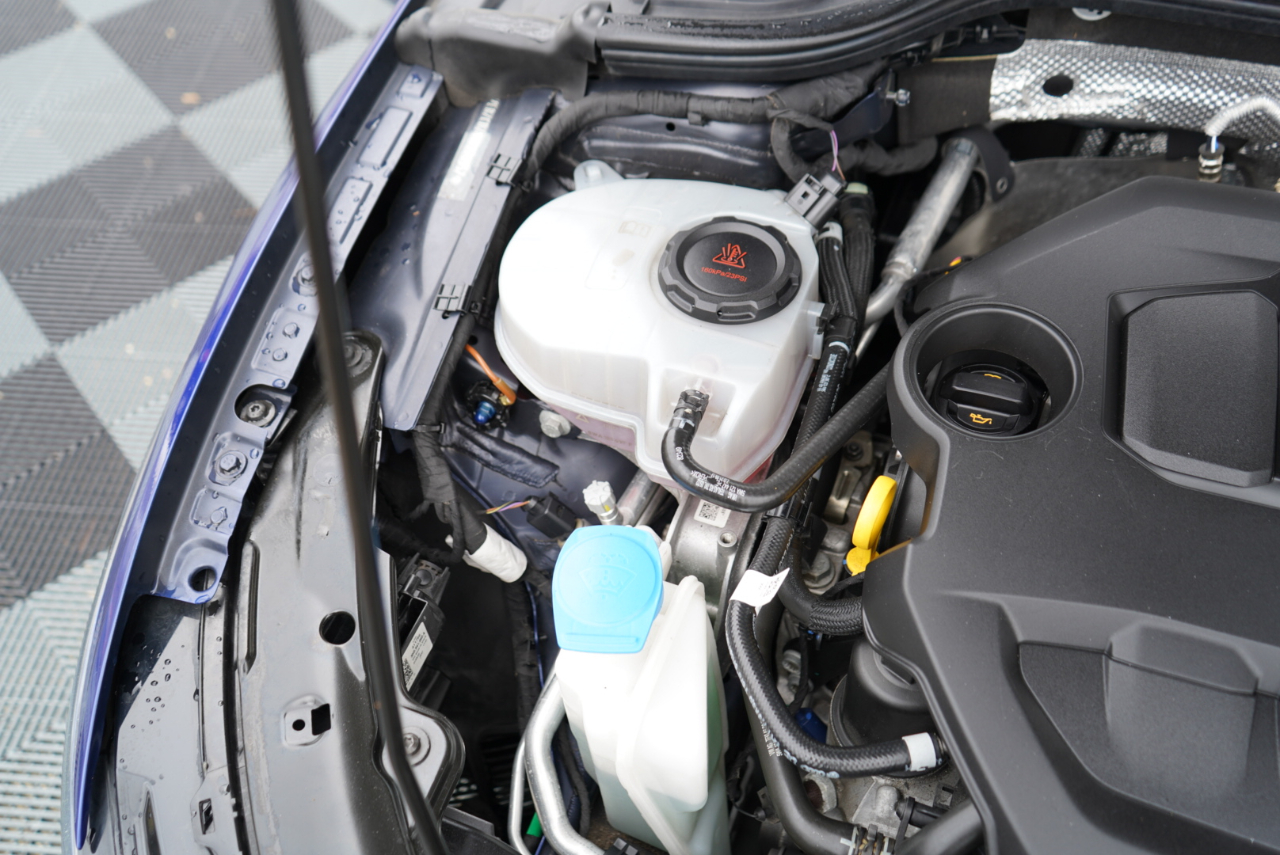 Volkswagen Golf R 2.0T DSG 2022