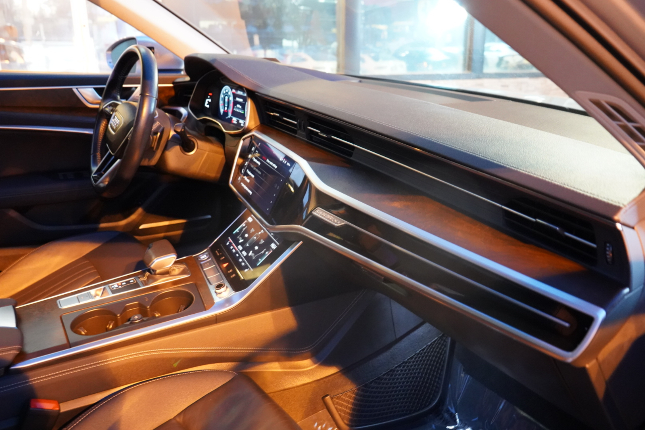 Audi A6 Premium Plus 55 TFSI quattro 2020