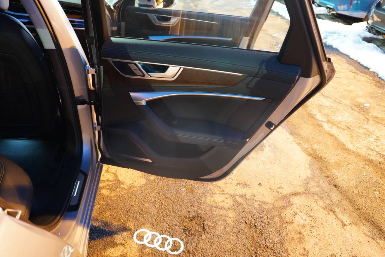 Audi A6 Premium Plus 55 TFSI quattro 2020