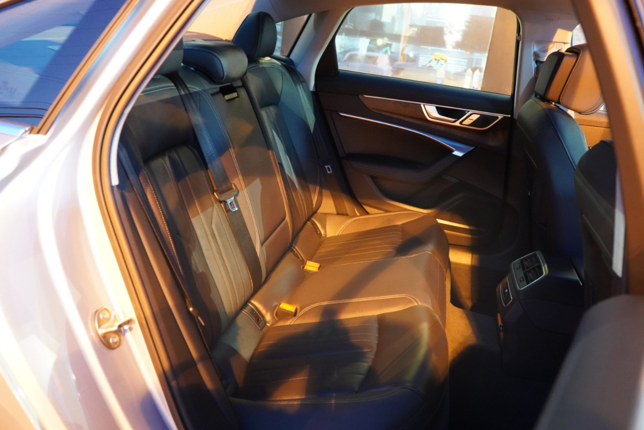 Audi A6 Premium Plus 55 TFSI quattro 2020