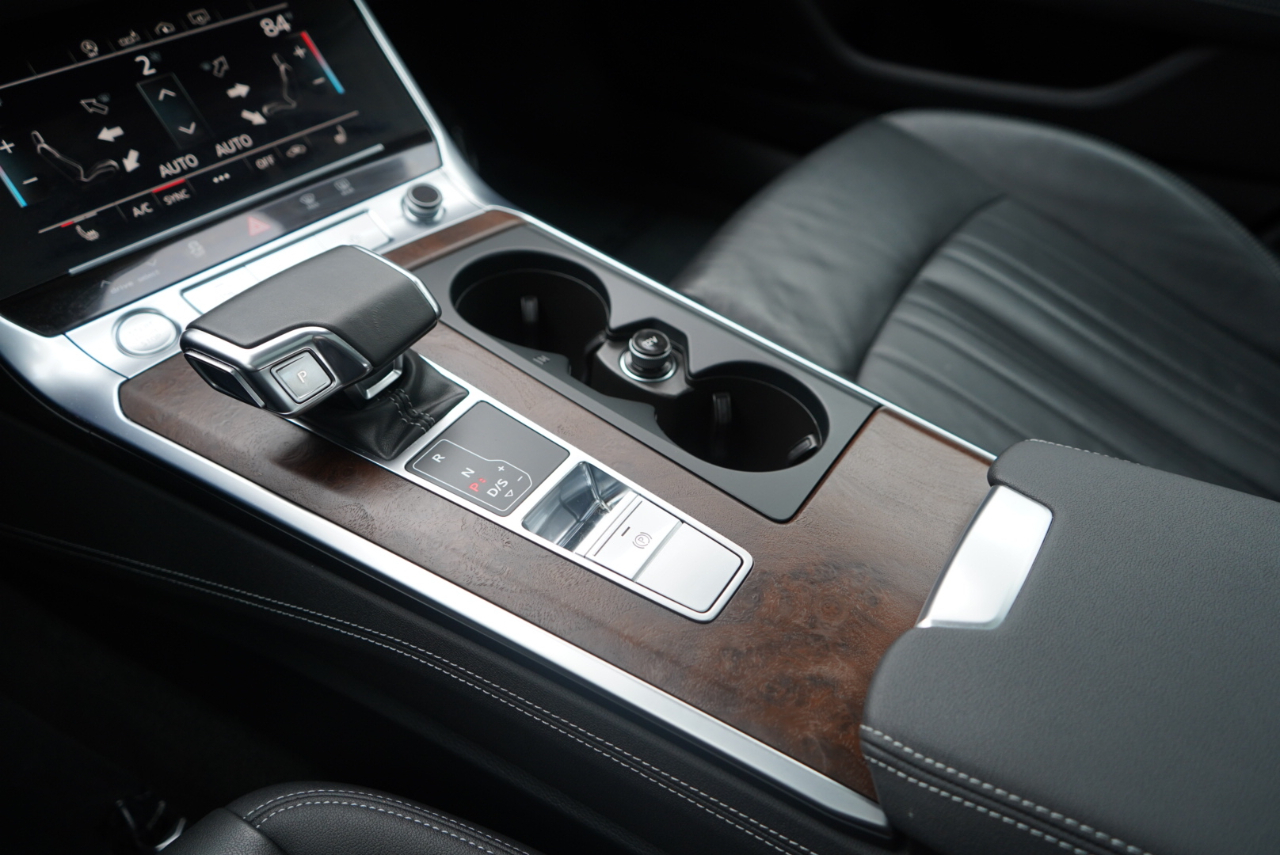 Audi A6 Premium Plus 55 TFSI quattro 2020