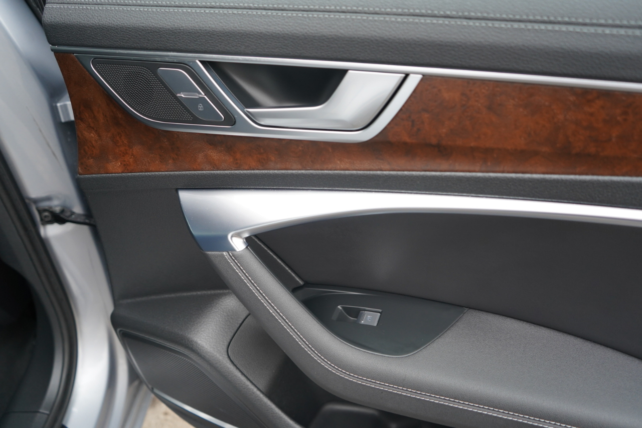 Audi A6 Premium Plus 55 TFSI quattro 2020