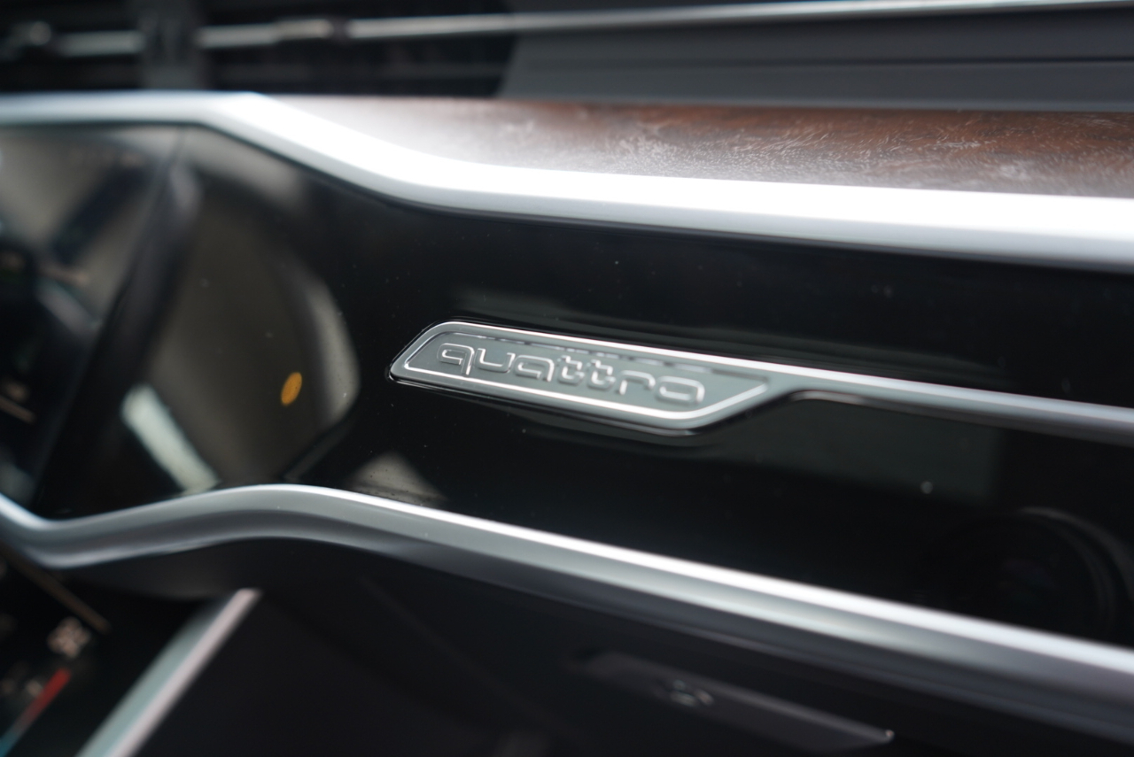 Audi A6 Premium Plus 55 TFSI quattro 2020