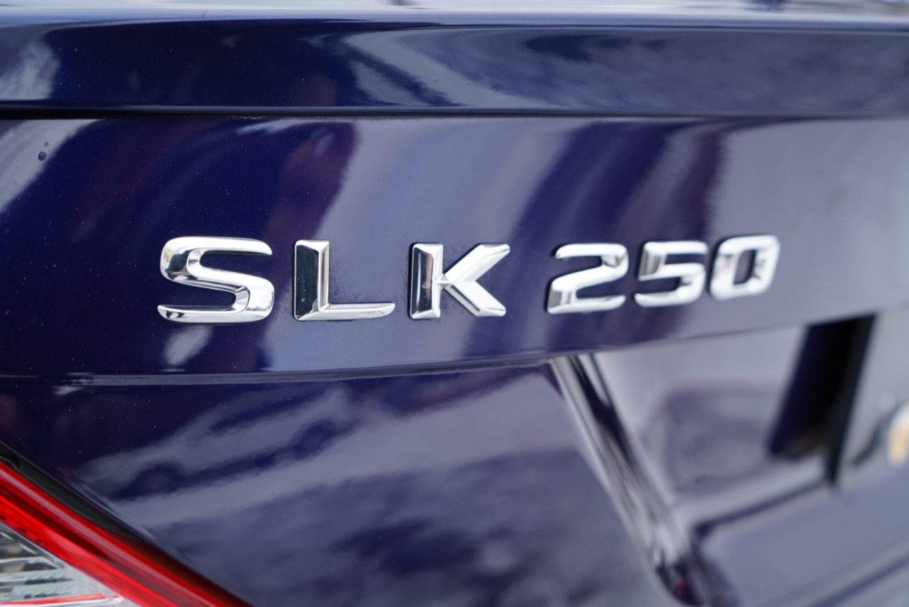 Mercedes-Benz SLK-Class 2dr Roadster SLK 250 2015