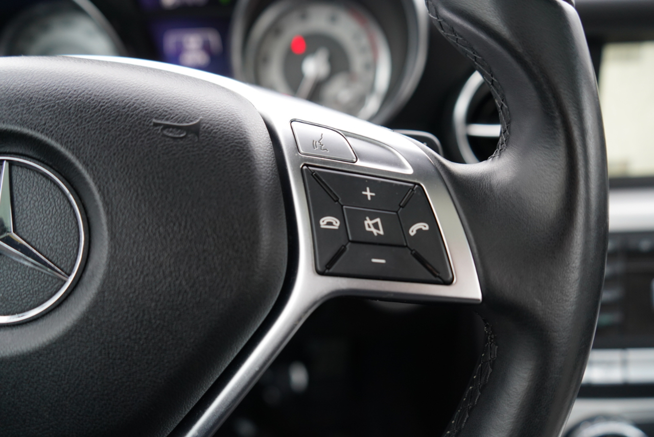 Mercedes-Benz SLK-Class 2dr Roadster SLK 250 2015